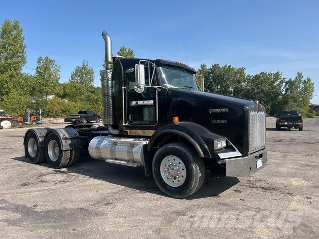 Kenworth T800 Trekkers