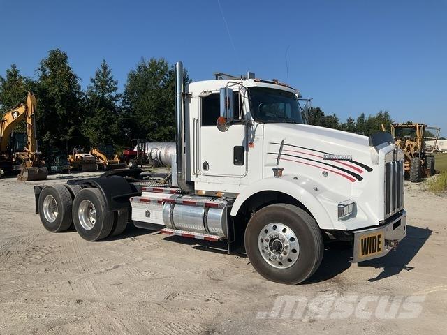 Kenworth T800 Trekkers