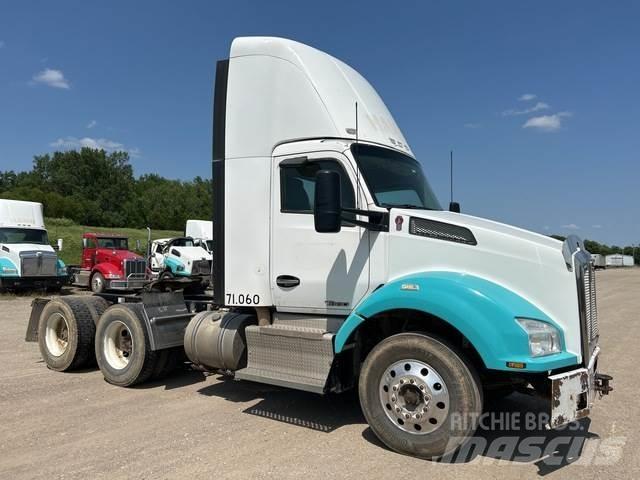 Kenworth T880 Trekkers
