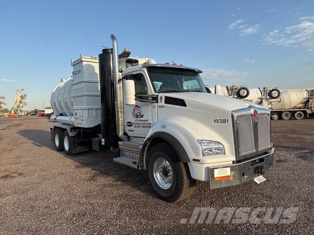 Kenworth T880 Rupsgraafmachines