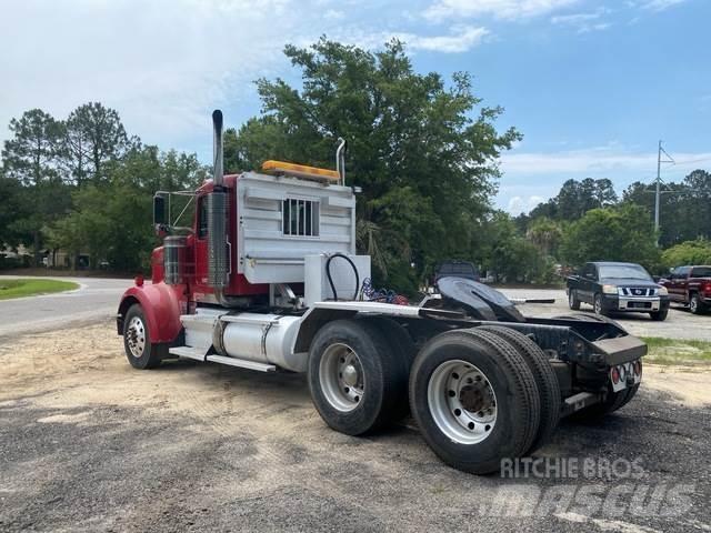 Kenworth W900 Trekkers