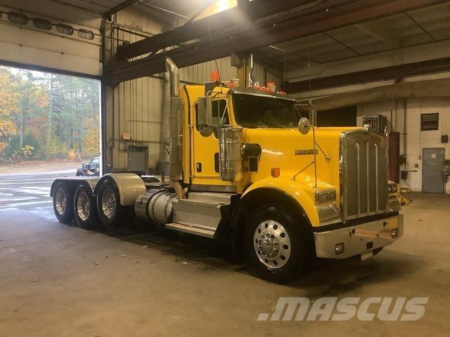Kenworth W900 Trekkers
