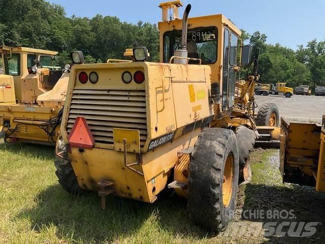 Komatsu 830B Graders