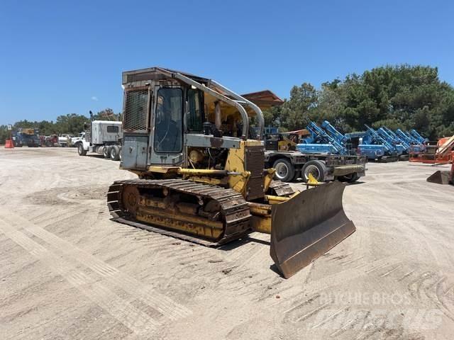 Komatsu D39P-1 Rupsdozers