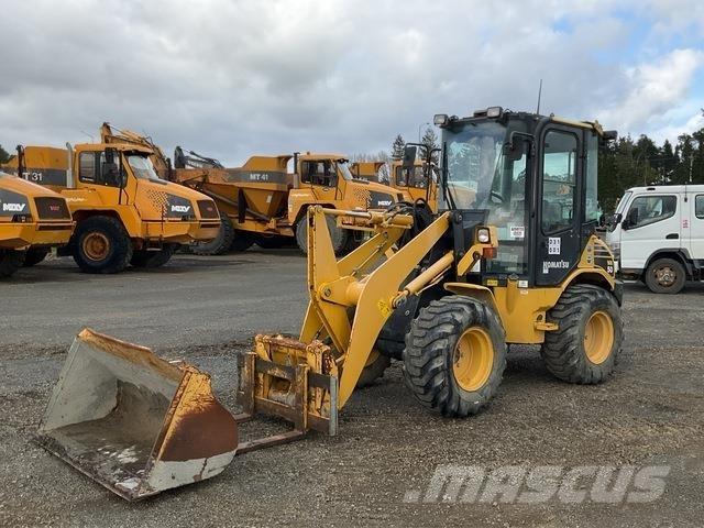 Komatsu WA50-6 Wielladers