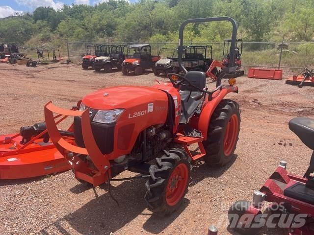 Kubota L2501DT Compacttrekkers