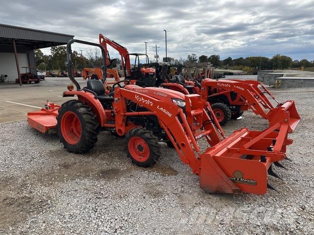Kubota L2502DT Compacttrekkers