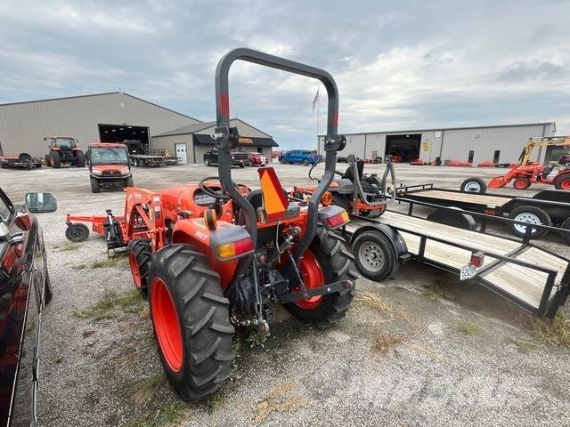 Kubota L3301D Compacttrekkers