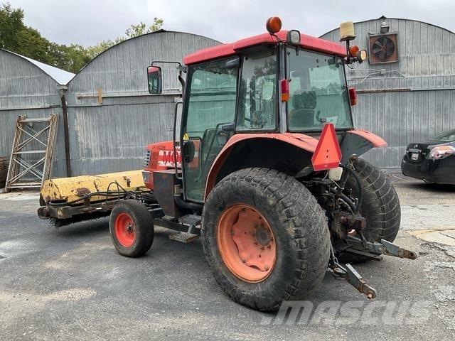 Kubota M4900 Tractoren