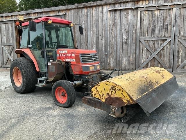 Kubota M4900 Tractoren
