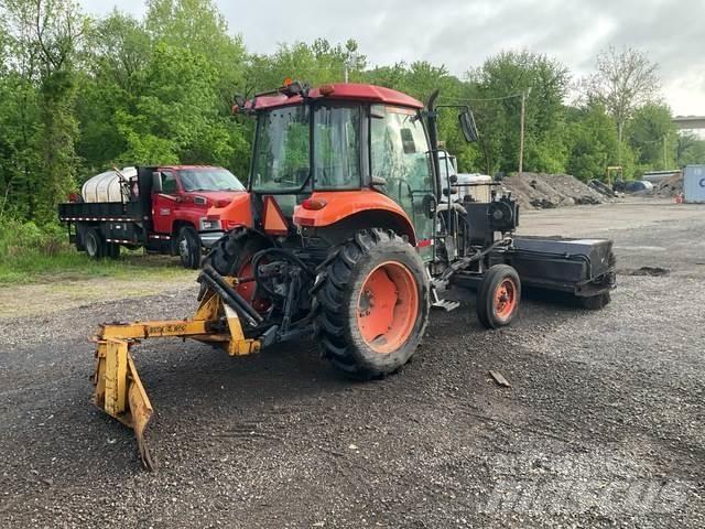 Kubota M5040 Veegmachines voor binnen