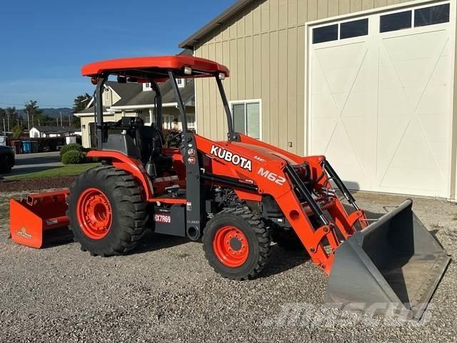 Kubota M62 Compacttrekkers
