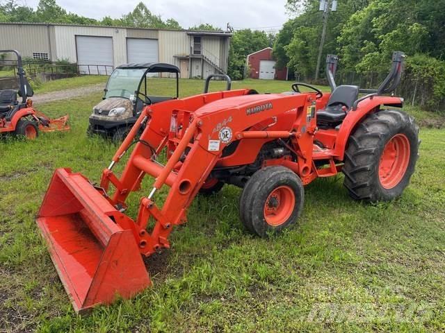 Kubota MX4700F Compacttrekkers