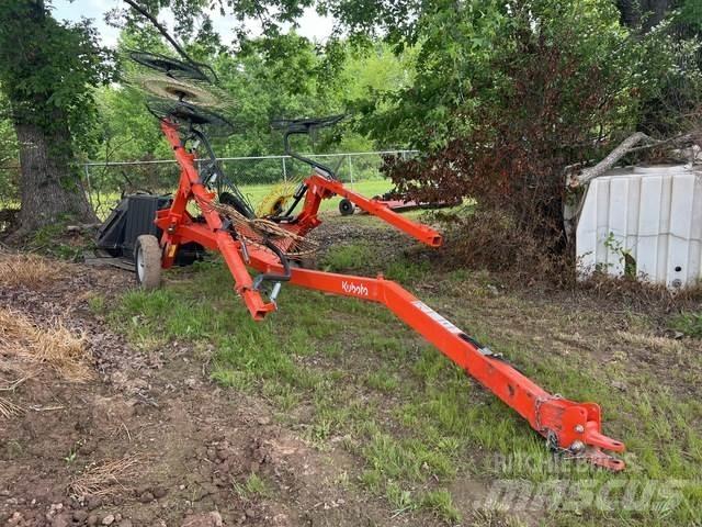 Kubota RA210CR Schudders