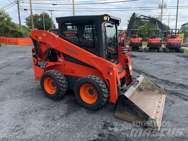 Kubota SSV65 Schrankladers