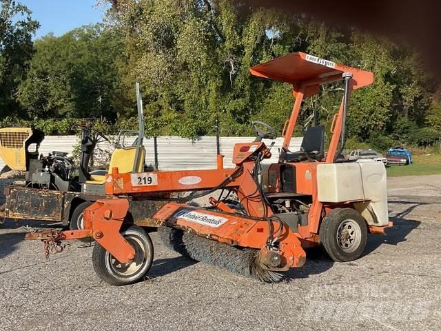 Lay-Mor 8HC Veegmachines voor binnen