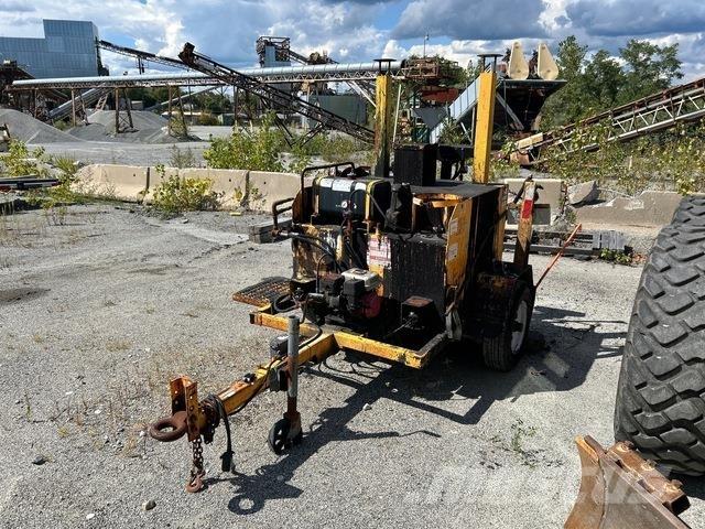 LeeBoy L250T Materiaal transport voertuigen