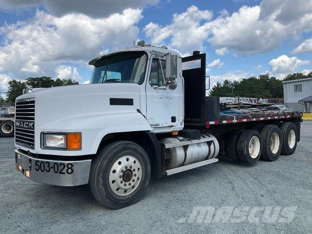 Mack CH 613 Platte bakwagens