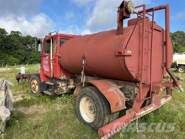 Mack CM422 Water tankwagens