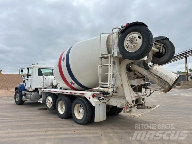 Mack CV713 Anders