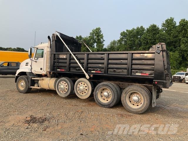 Mack CXN613 Kipper