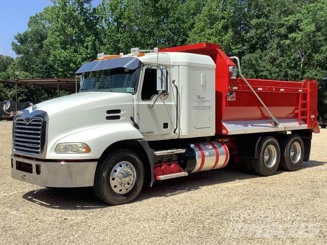 Mack CXU613 Kipper