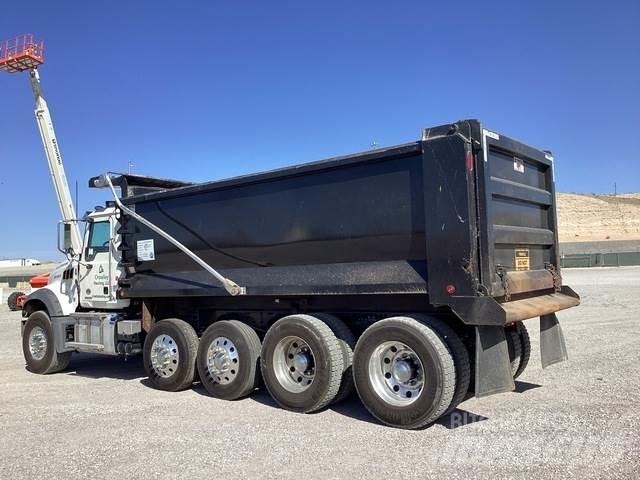 Mack GR104F Kipper