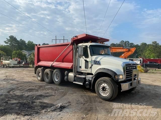 Mack GU713 Kipper