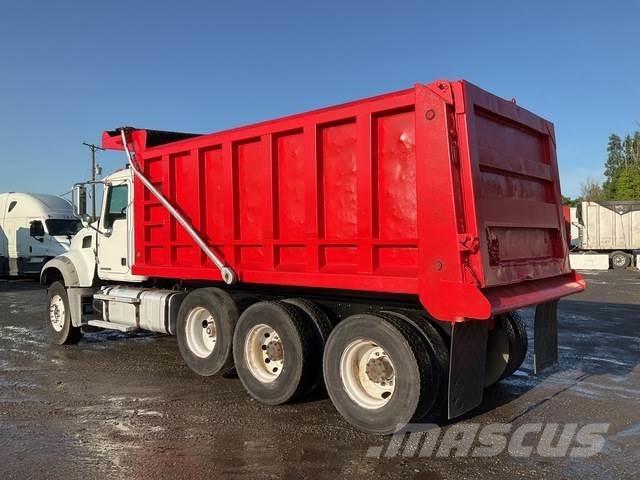 Mack GU713 Kipper