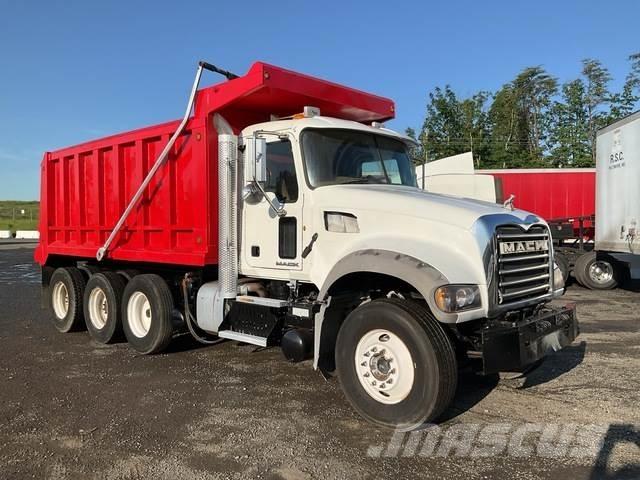 Mack GU713 Kipper