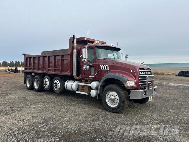 Mack GU713 Kipper