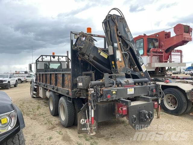 Mack GU813 Platte bakwagens