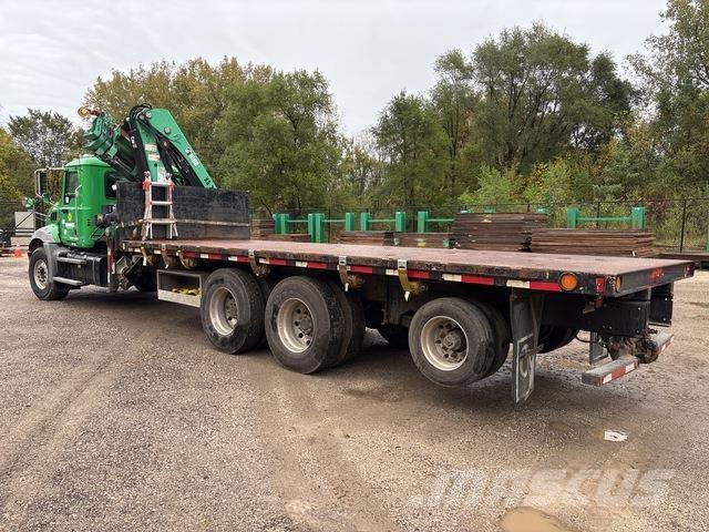 Mack GU813 Anders