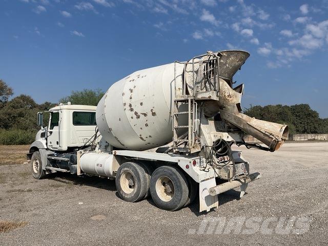 Mack GU813 Anders