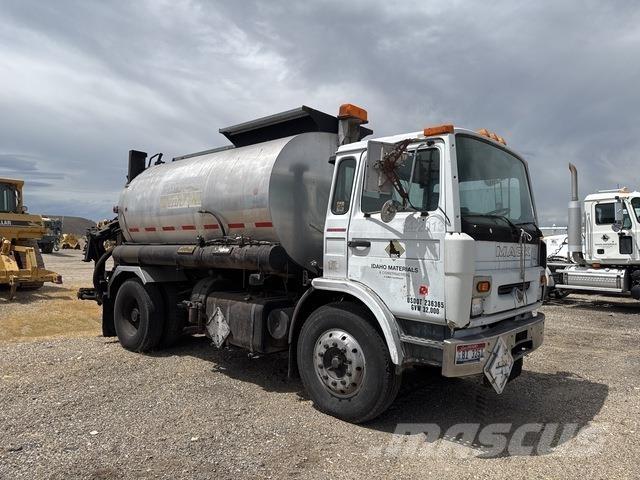 Mack MS Betonmixers en pompen