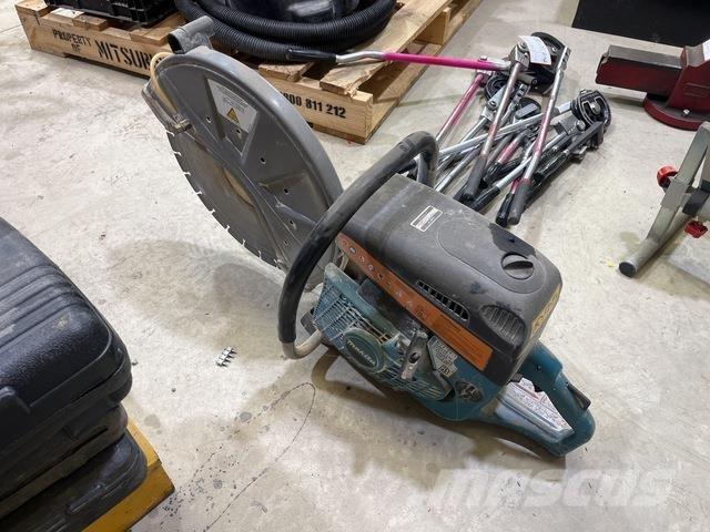 Makita  Kettingzagen en bosmaaiers