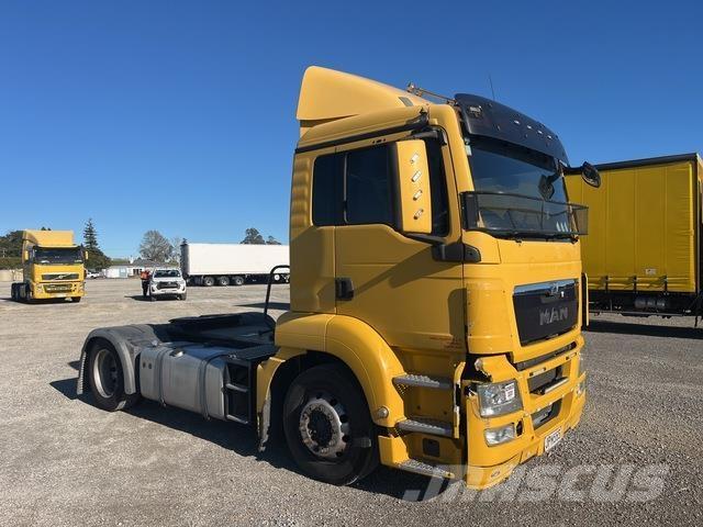 MAN TGS 12.360 Trekkers