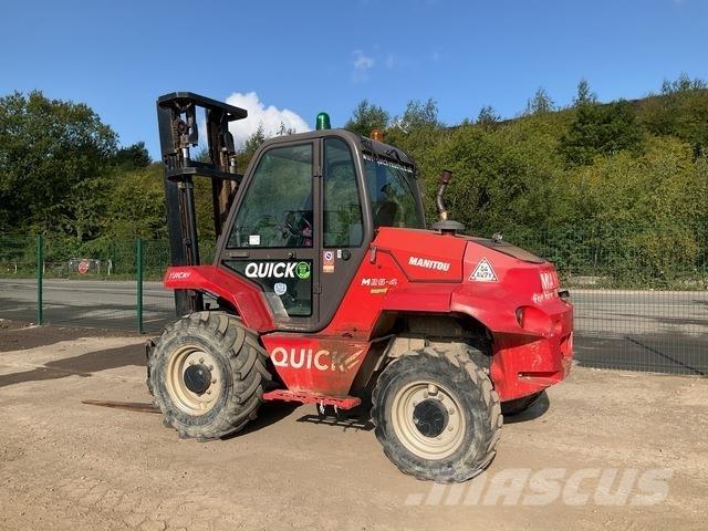 Manitou M26-4 Vorkheftruck voor zwaar terrein