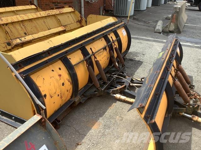 Meyer LP-8.0 Sneeuwschuivers en -ploegen