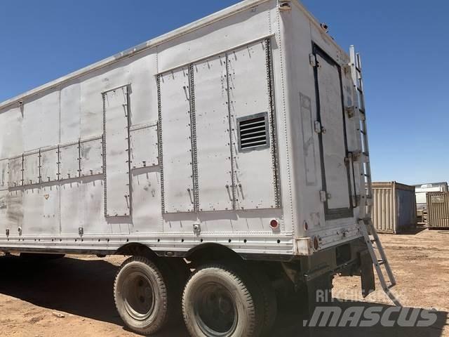 Miller  Gesloten opbouw trailers