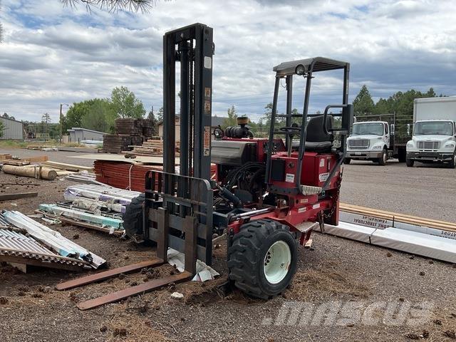 Moffett M5500 Meeneemheftrucks