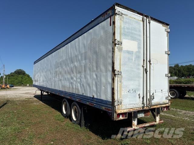  Monon Gesloten opbouw trailers