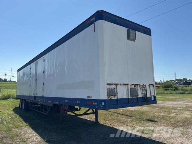  Monon Gesloten opbouw trailers