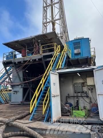 National 610 Surface drill rigs