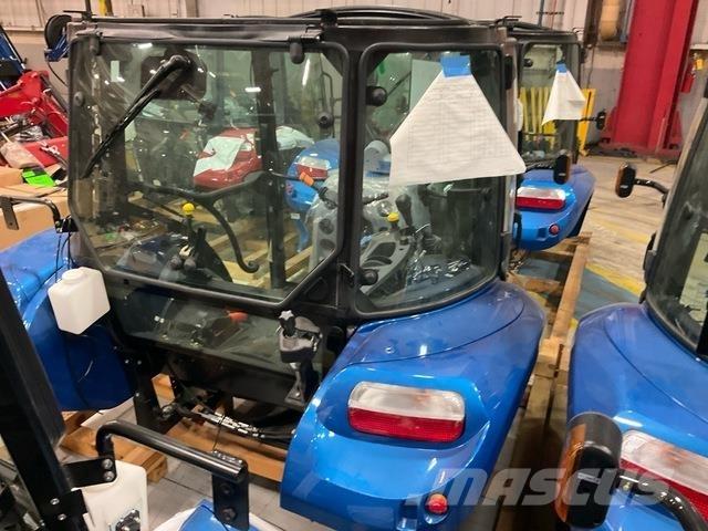 New Holland  Cabine en interieur