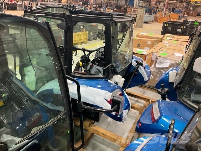 New Holland  Cabine en interieur