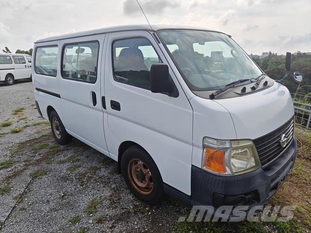 Nissan CARAVAN Minibussen