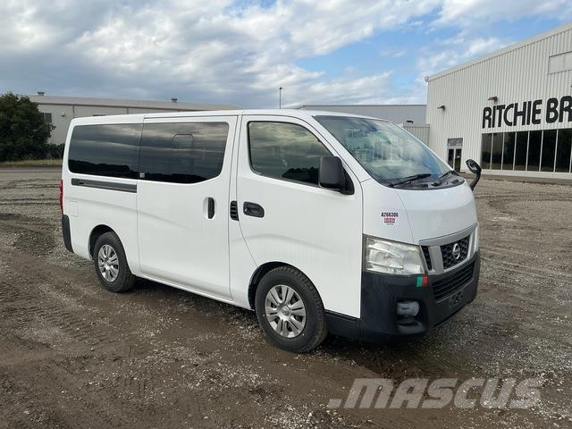 Nissan Caravan Minibussen