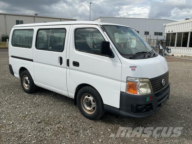 Nissan Caravan Minibussen