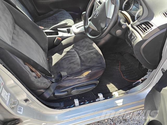 Nissan SYLPHY Auto's